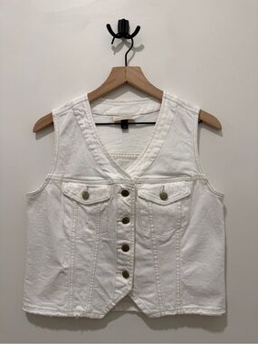 Universal Thread White Denim Vest